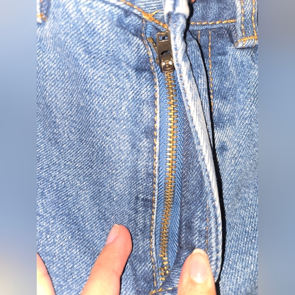 Zara Classic Blue Jeans - Picture 6 of 7